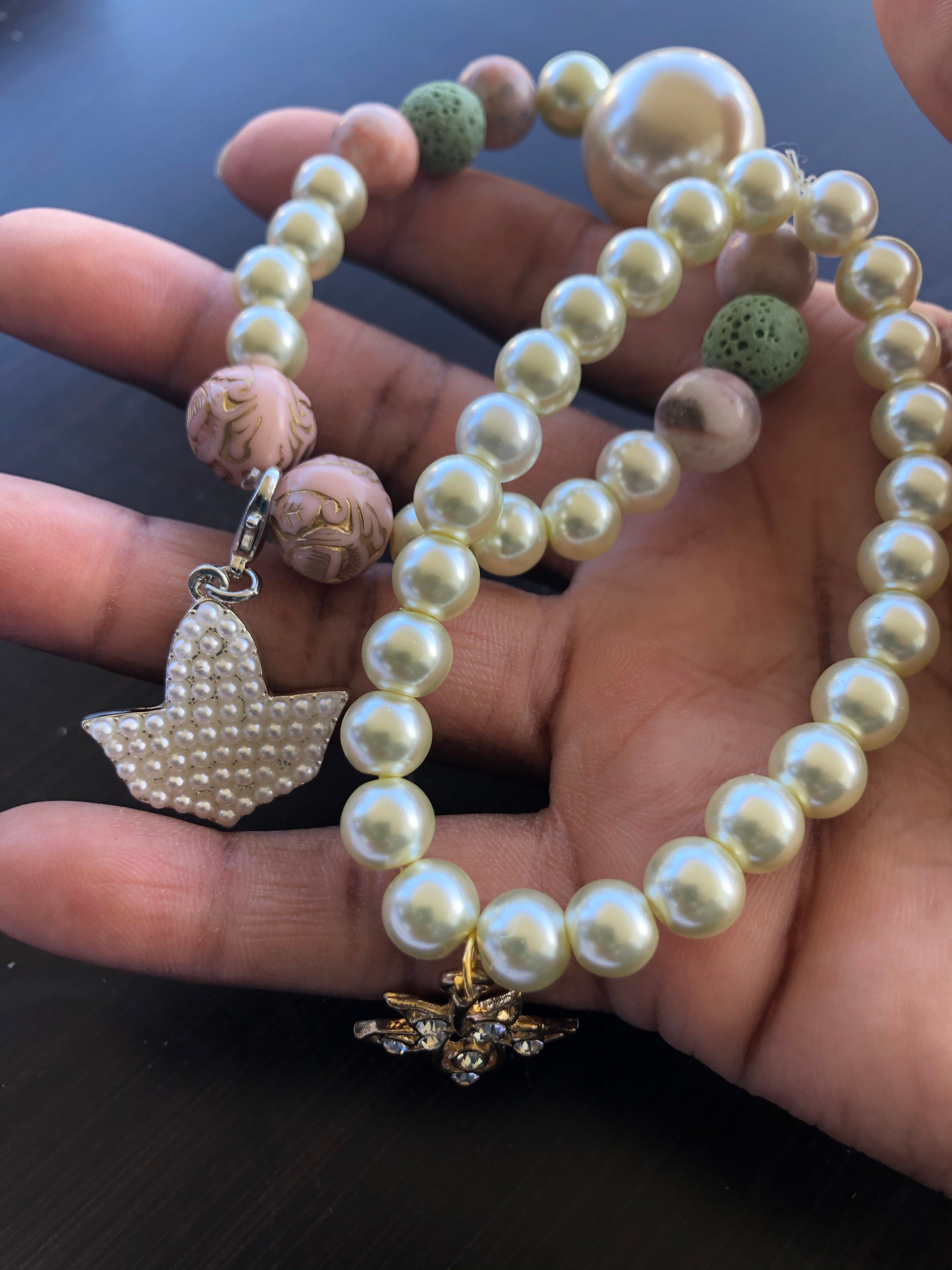 Pearl and Ivy set